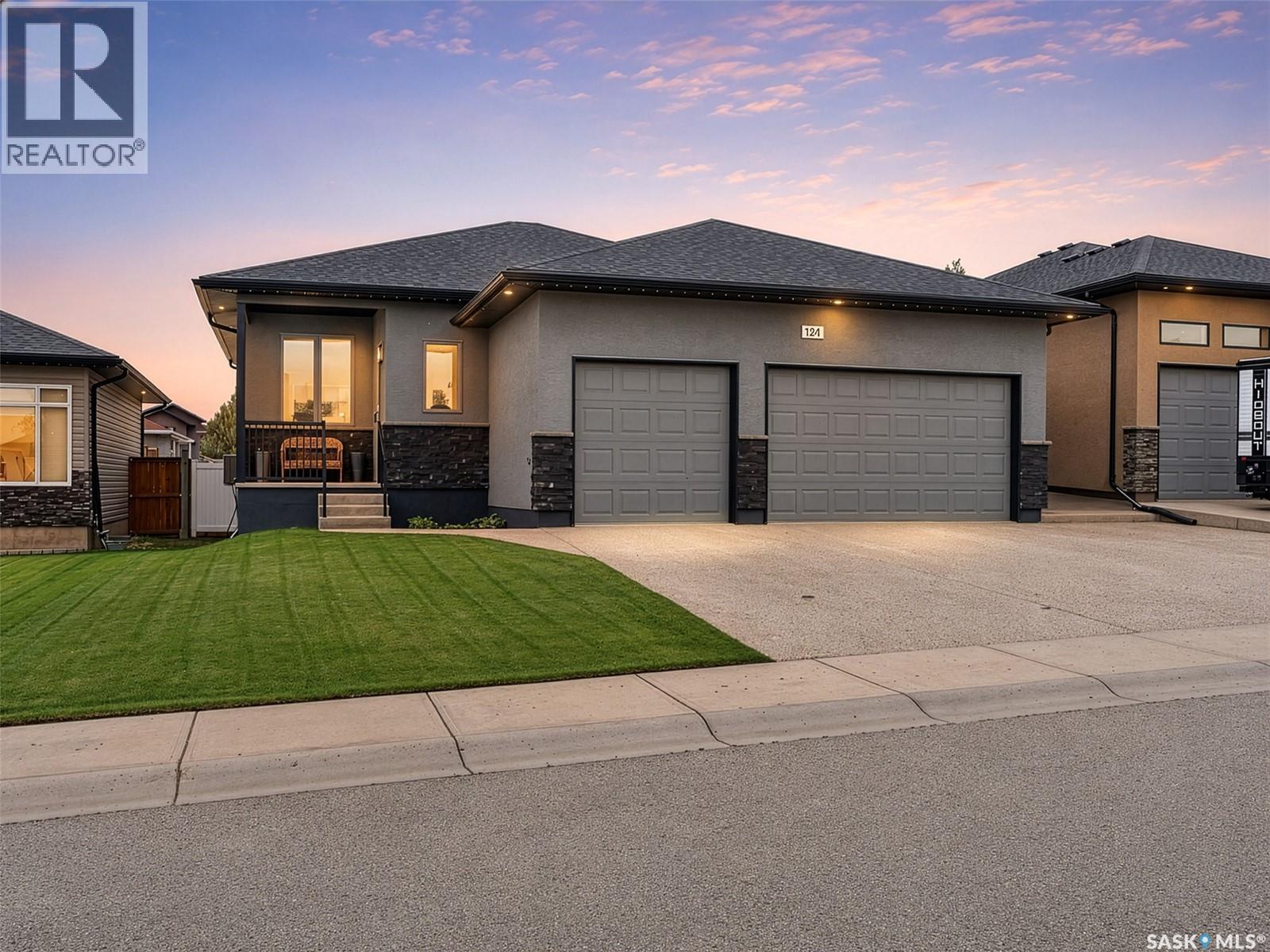 124 Everton Crescent, Moose Jaw, SK