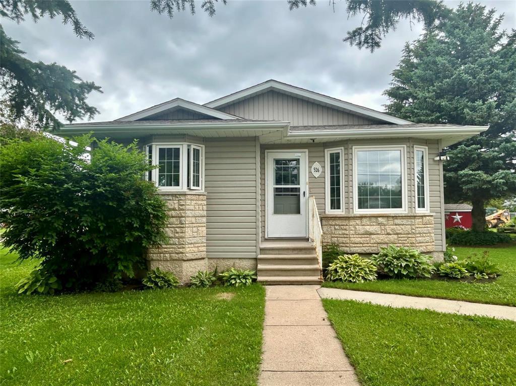 526 Second Avenue, Carberry, MB