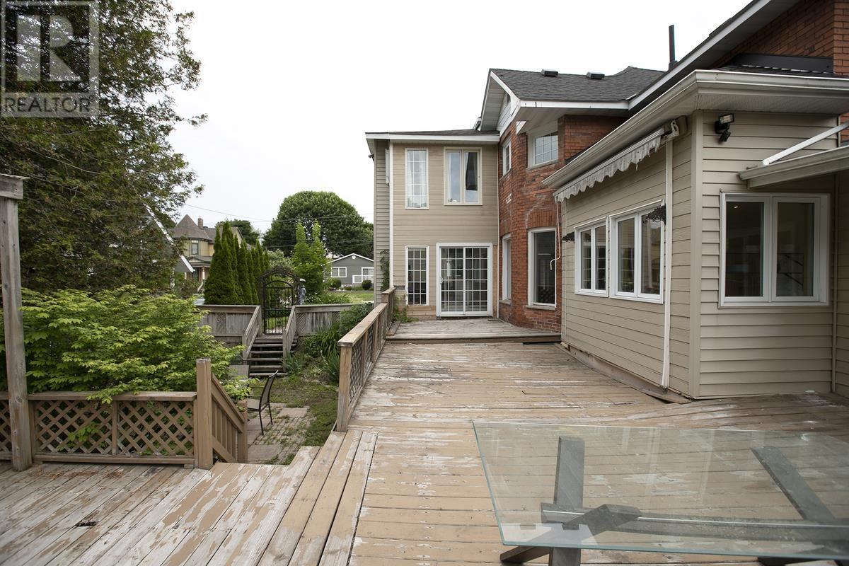 124 Upton Rd, Sault Ste. Marie, ON - Outdoor With Deck Patio Veranda