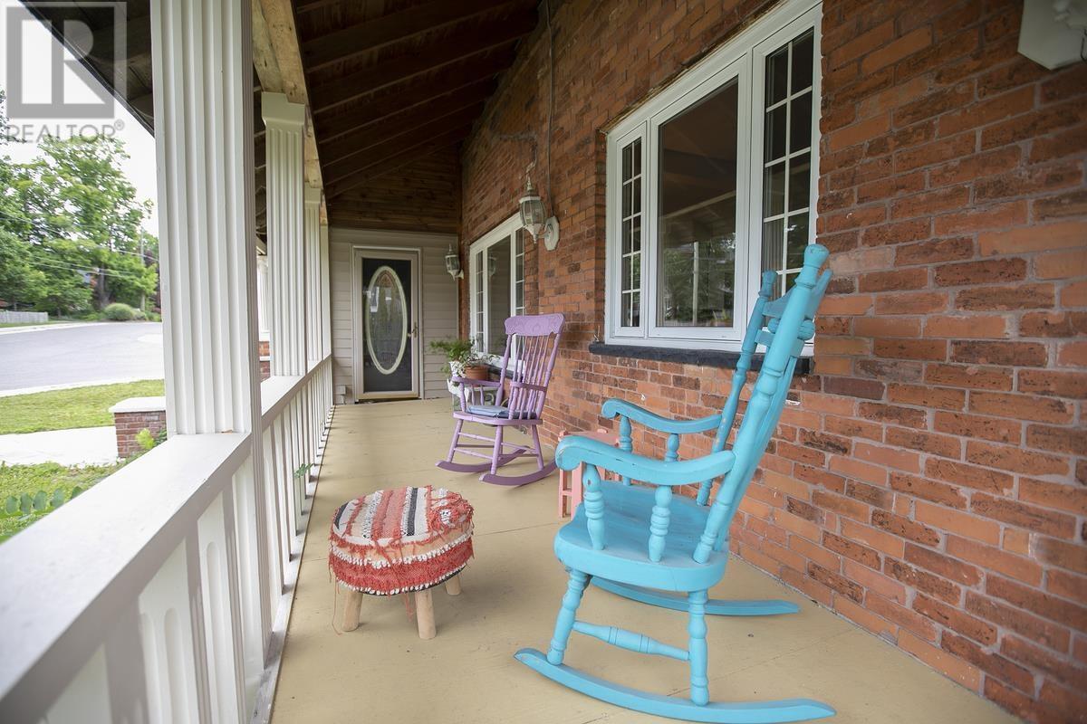 124 Upton Rd, Sault Ste. Marie, ON - Outdoor With Deck Patio Veranda With Exterior