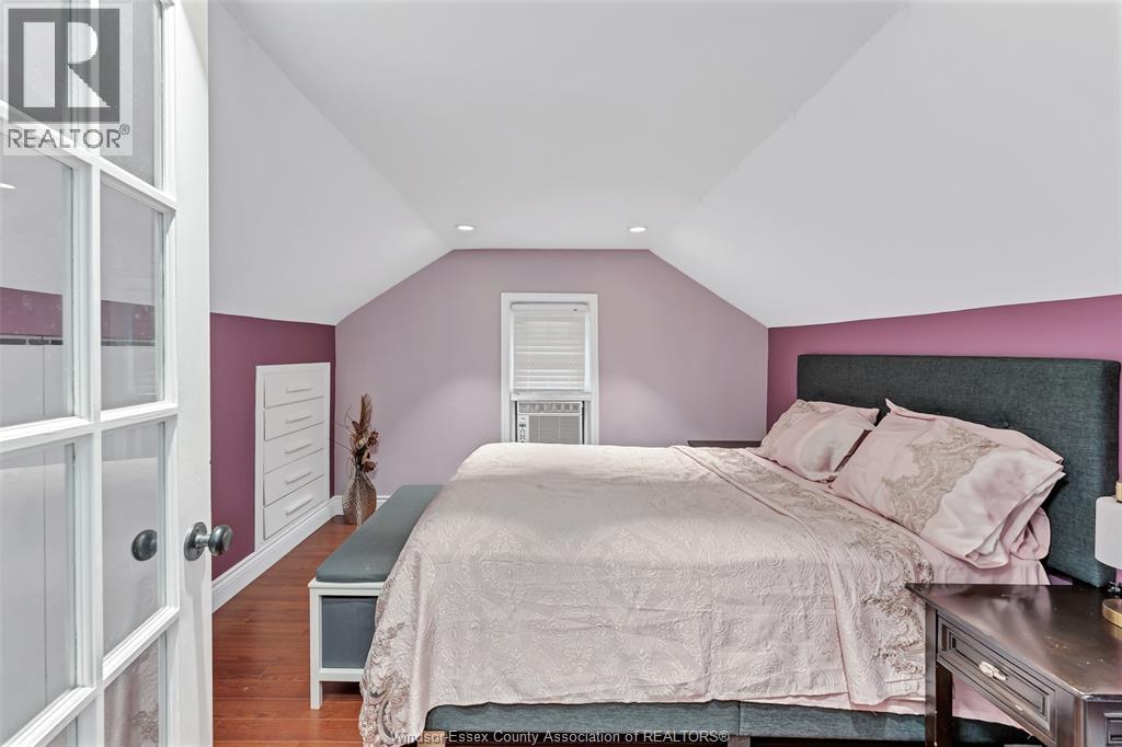 1431 Langlois, Windsor, ON