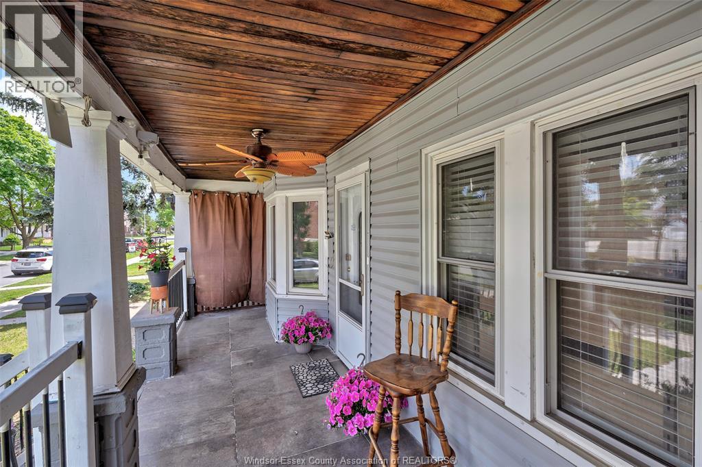 1431 Langlois, Windsor, ON