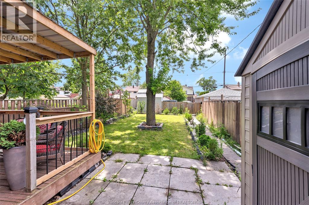 1431 Langlois, Windsor, ON