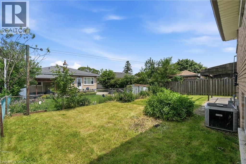 34 Windrush Crescent, Hamilton, ON