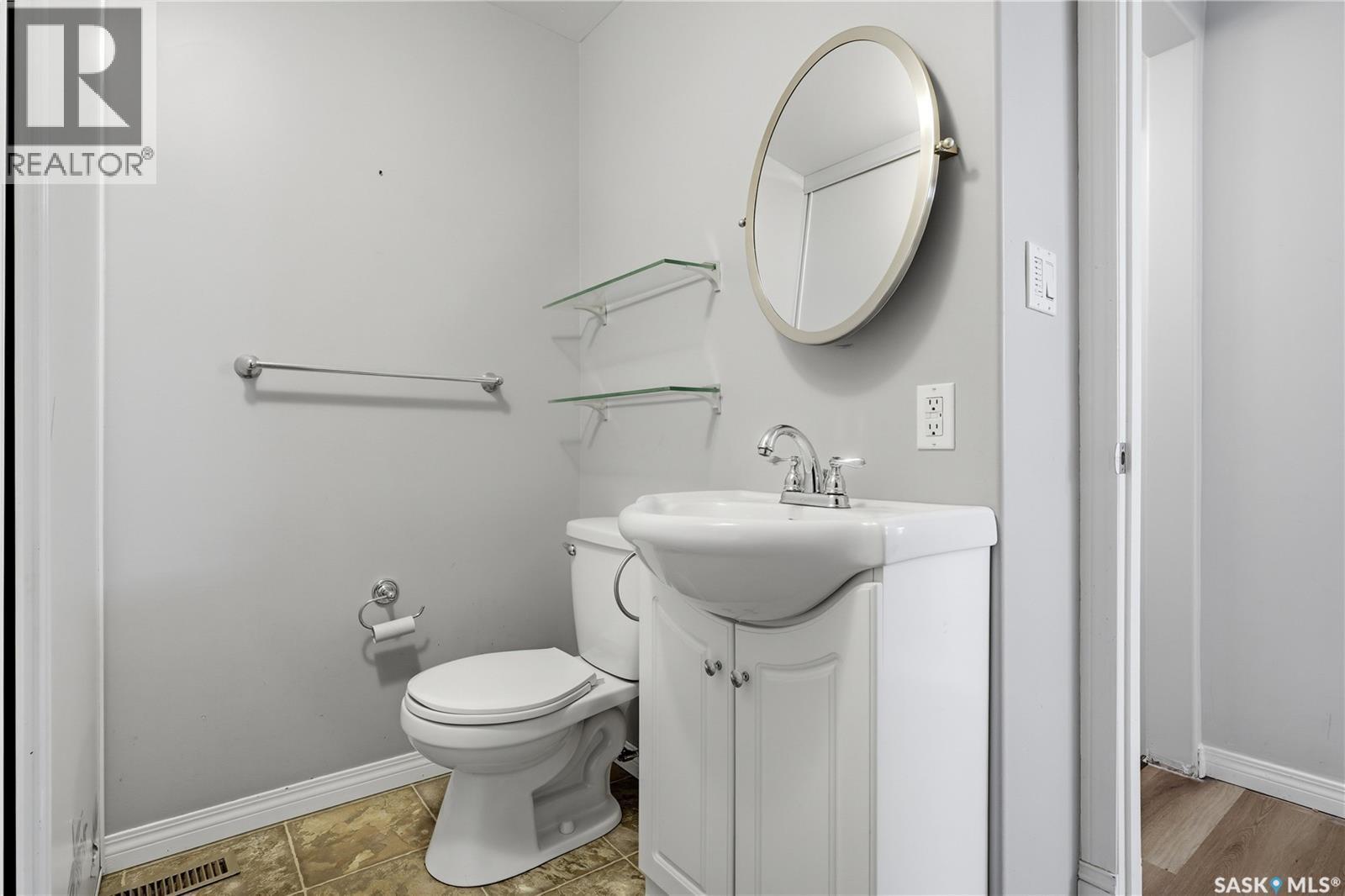 1950 Retallack Street, Regina, SK