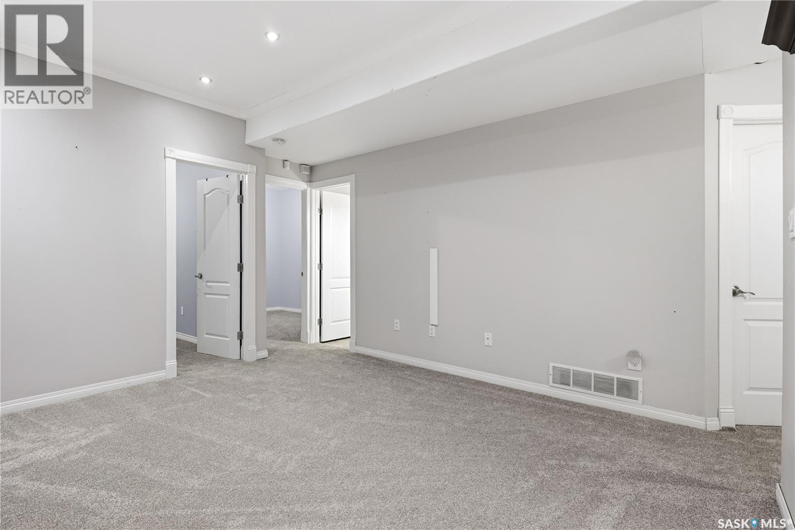1950 Retallack Street, Regina, SK