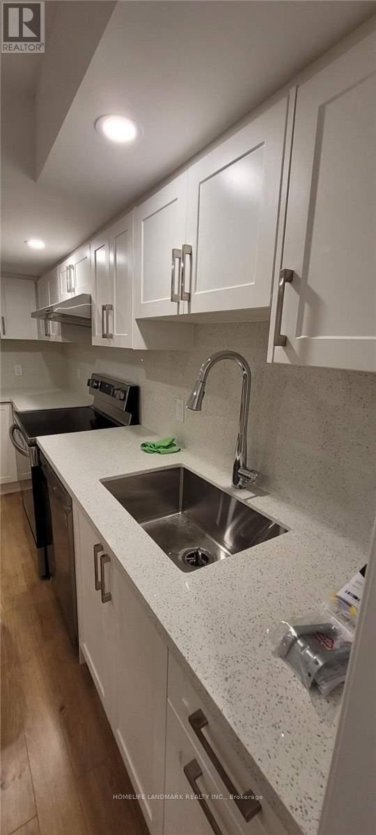 2564 Comet Court, Mississauga, ON