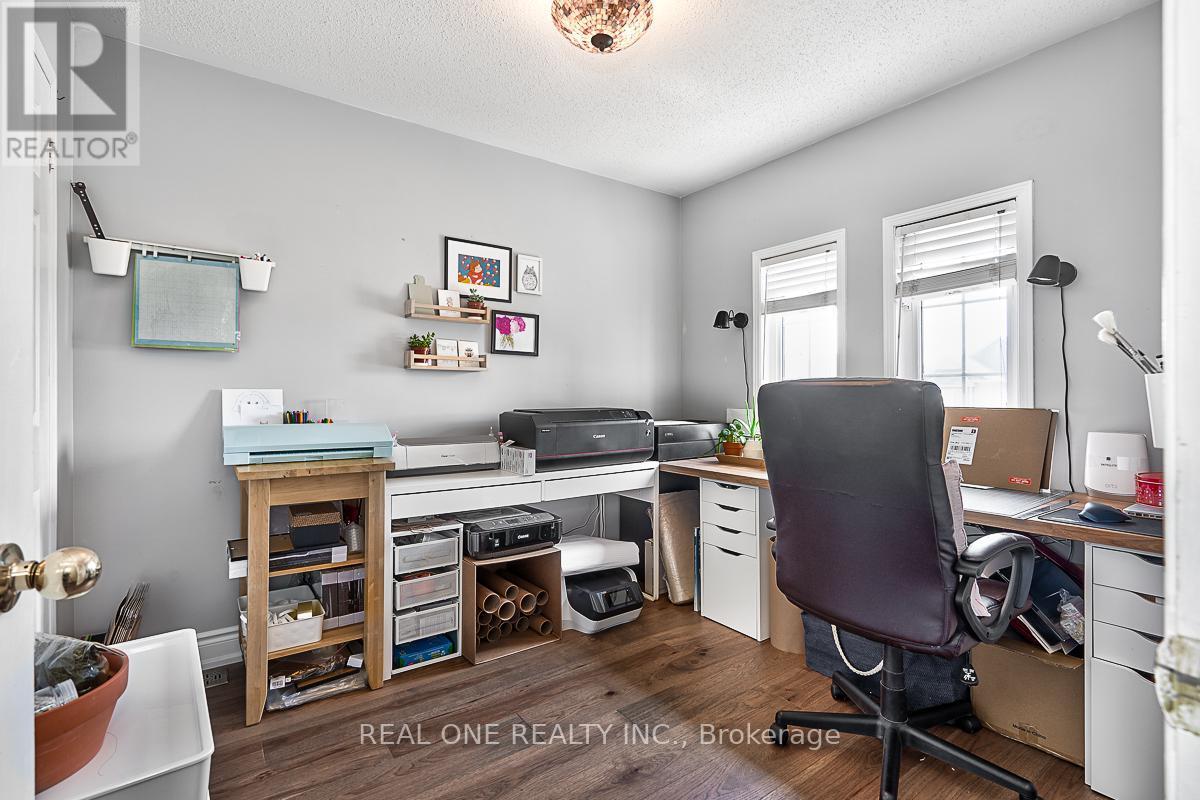 5881 Blue Spruce Avenue, Burlington, ON