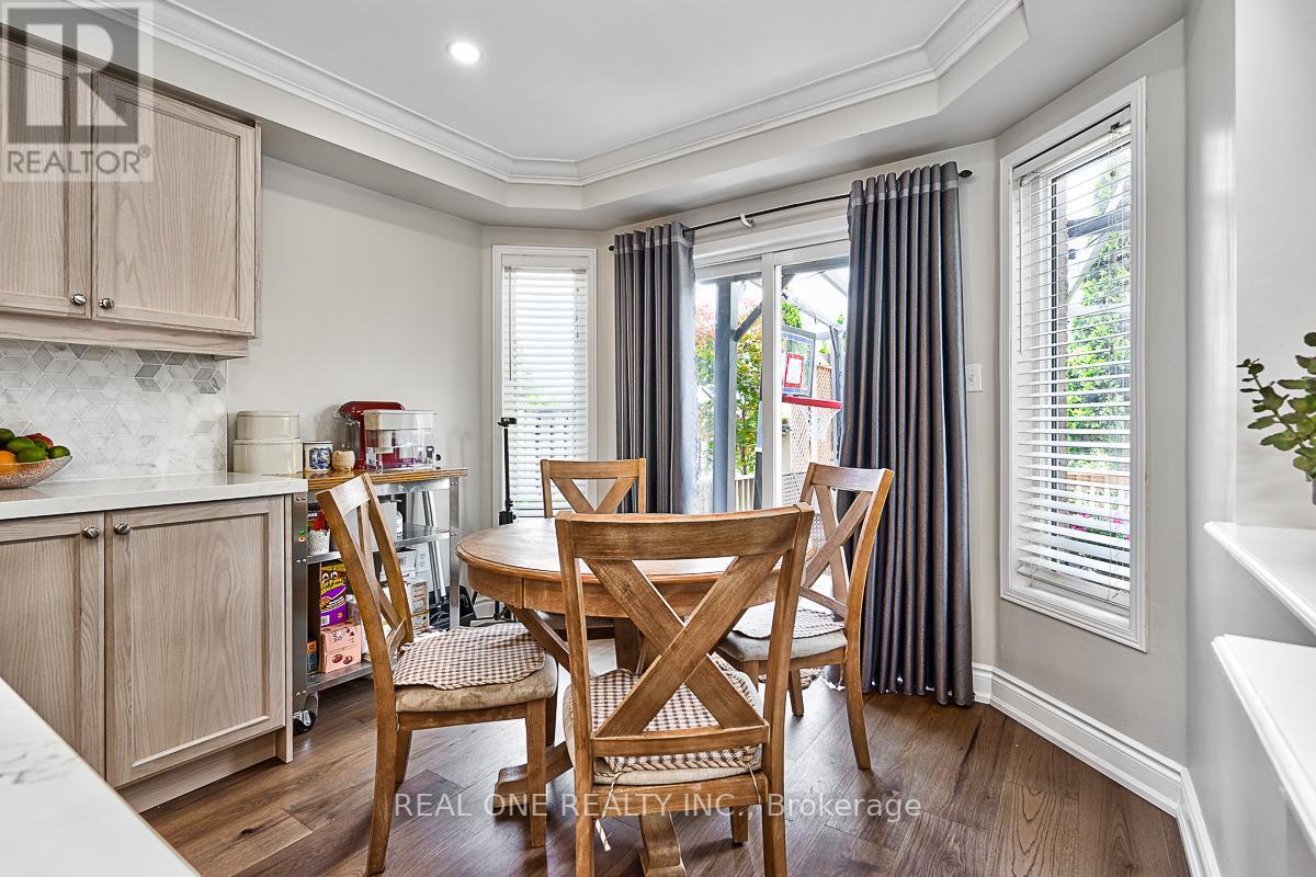 5881 Blue Spruce Avenue, Burlington, ON