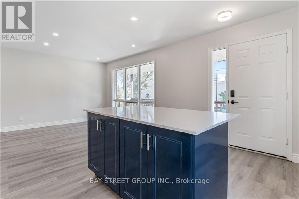 66 Ewen Road, Hamilton, ON