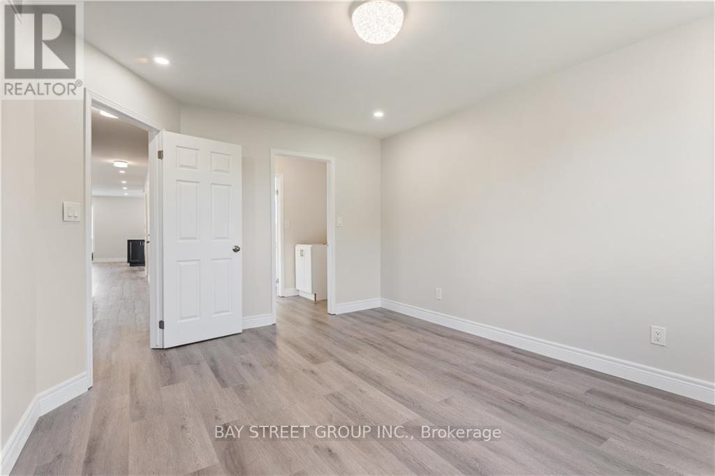 66 Ewen Road, Hamilton, ON