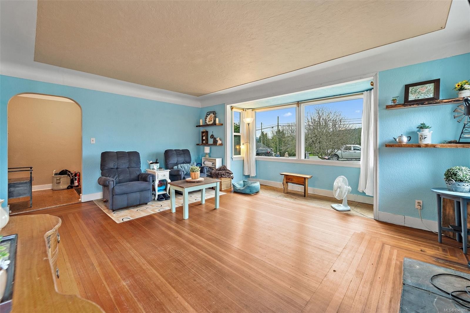 6484 Sooke Rd, Sooke, BC