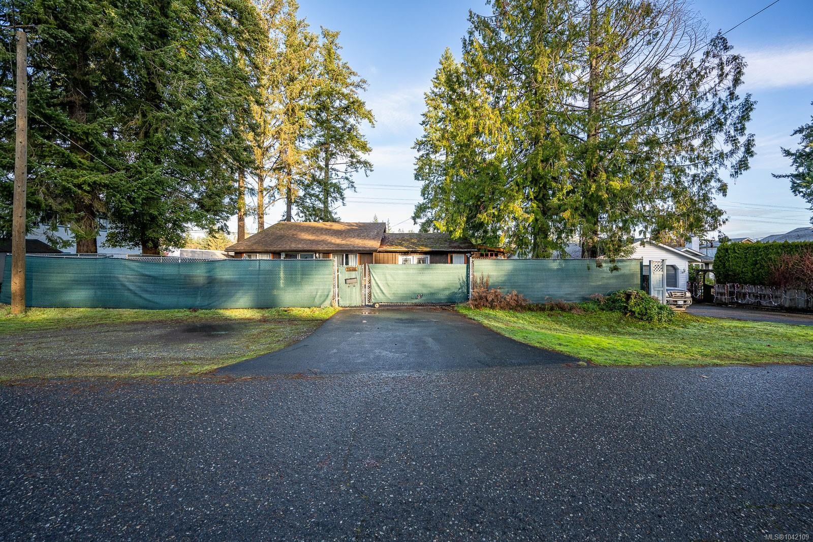1576 Owen Rd, Comox, BC