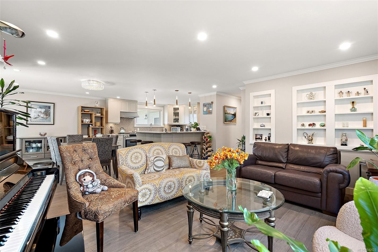 2485 Orchard Ave, Sidney, BC