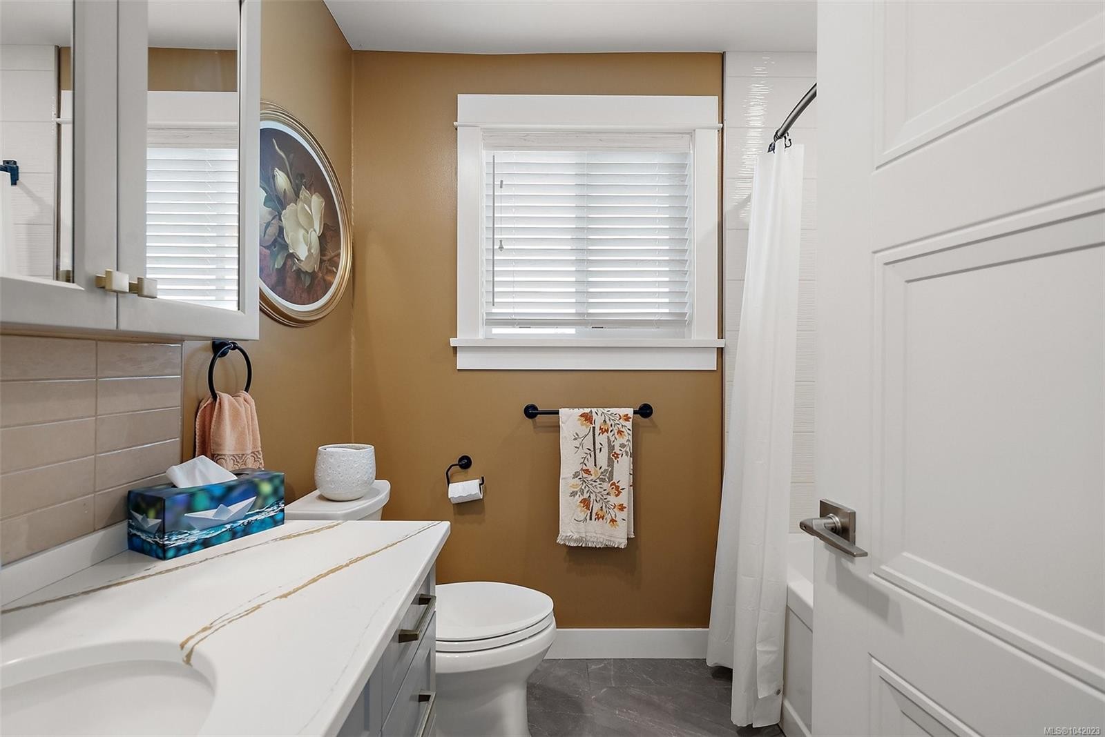 2485 Orchard Ave, Sidney, BC