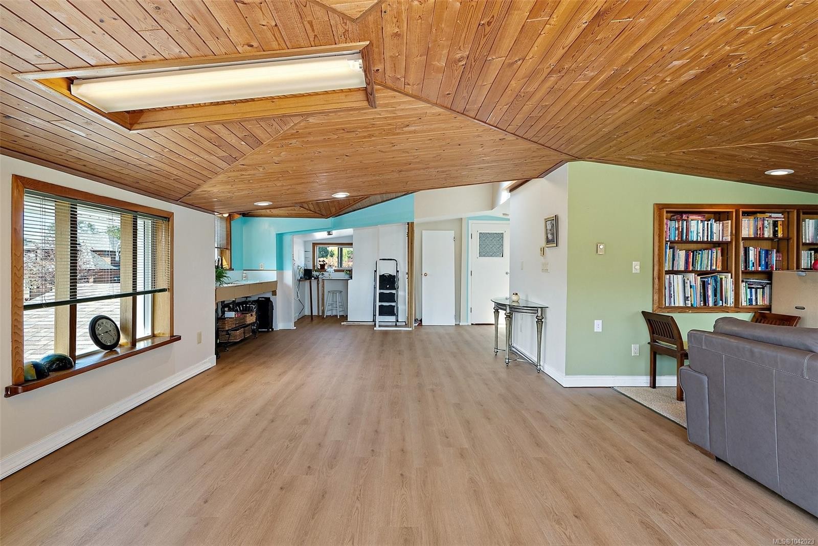 2485 Orchard Ave, Sidney, BC