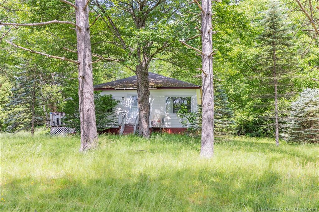 37 Second Ave, Mcadam, NB