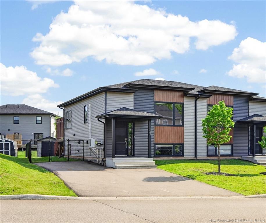 249 Belle-Forêt St, Dieppe, NB