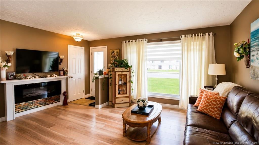 1285 Vanier, Bathurst, NB