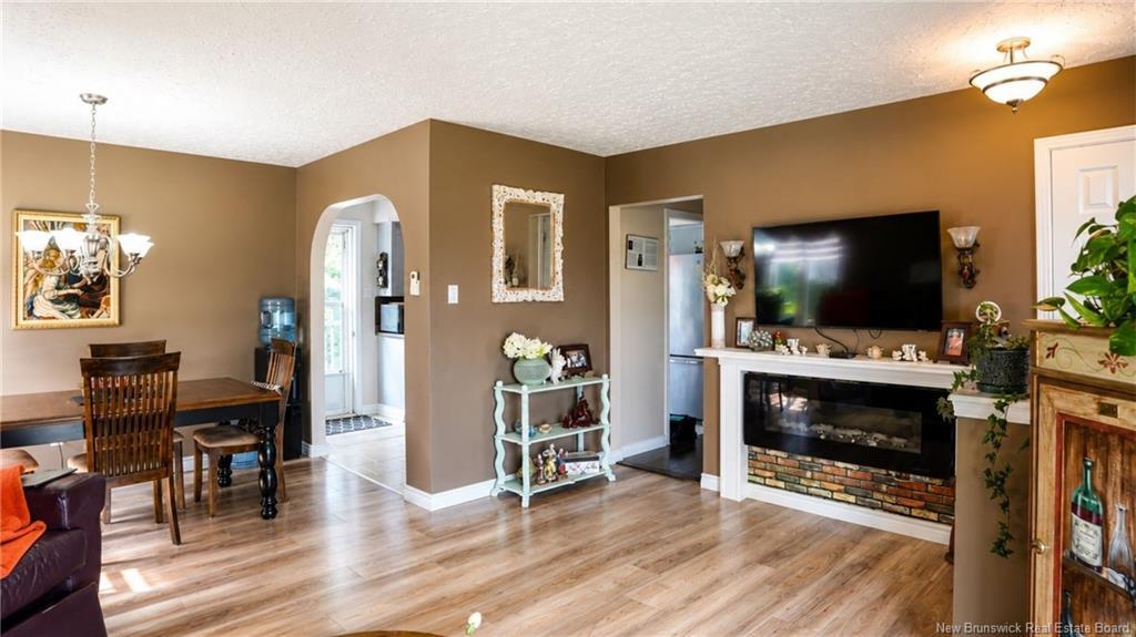 1285 Vanier, Bathurst, NB