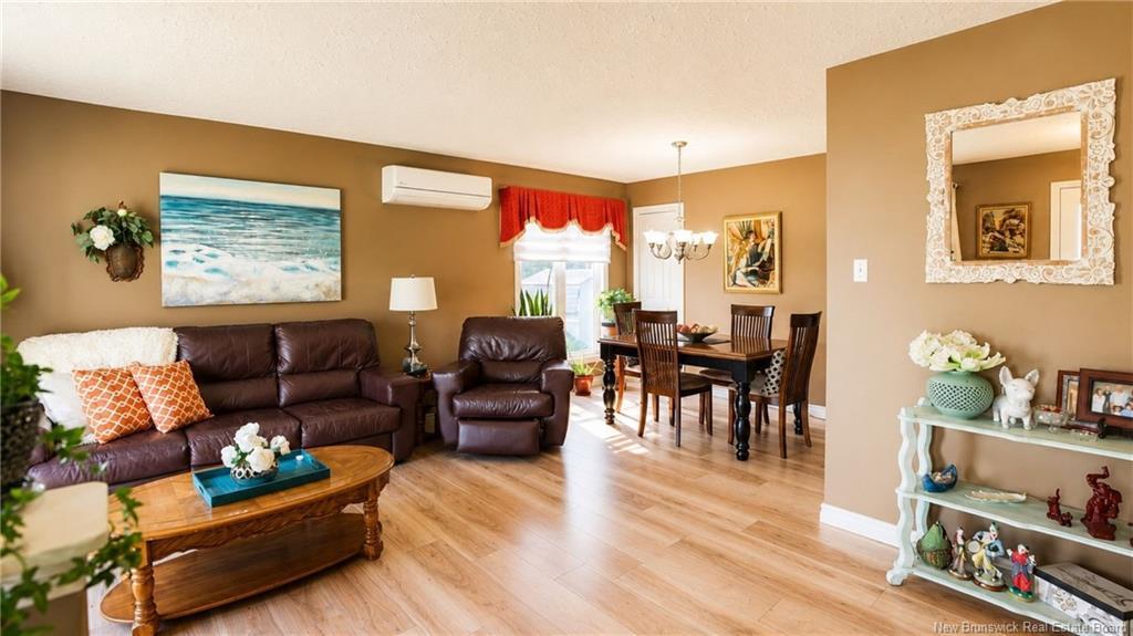 1285 Vanier, Bathurst, NB