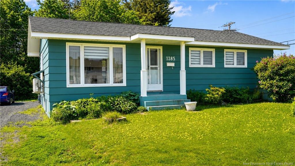 1285 Vanier, Bathurst, NB