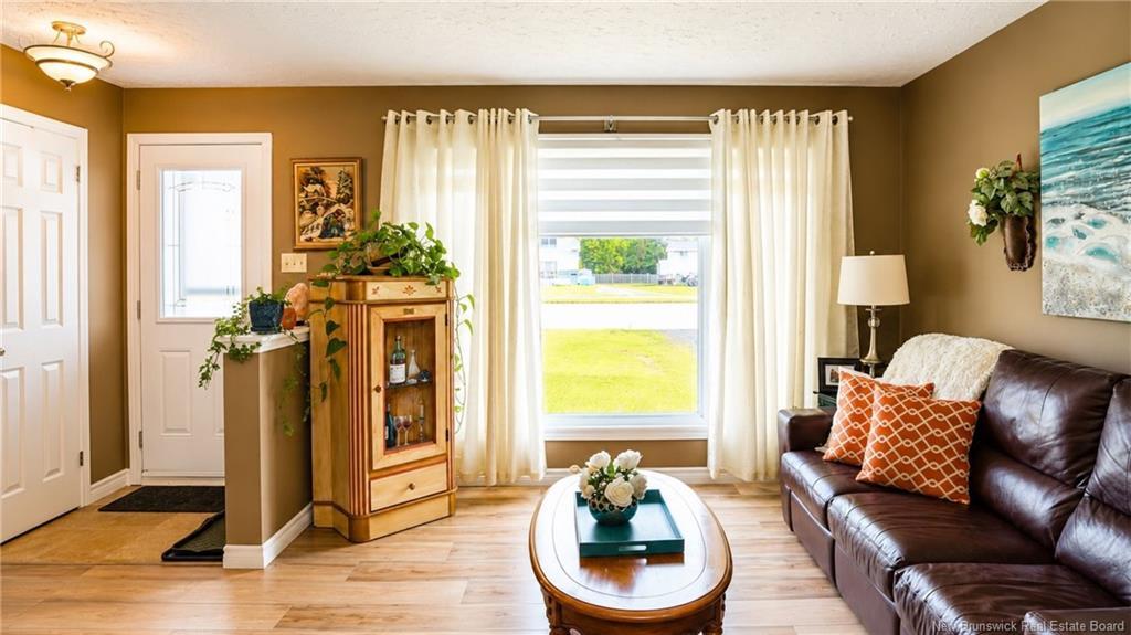 1285 Vanier, Bathurst, NB