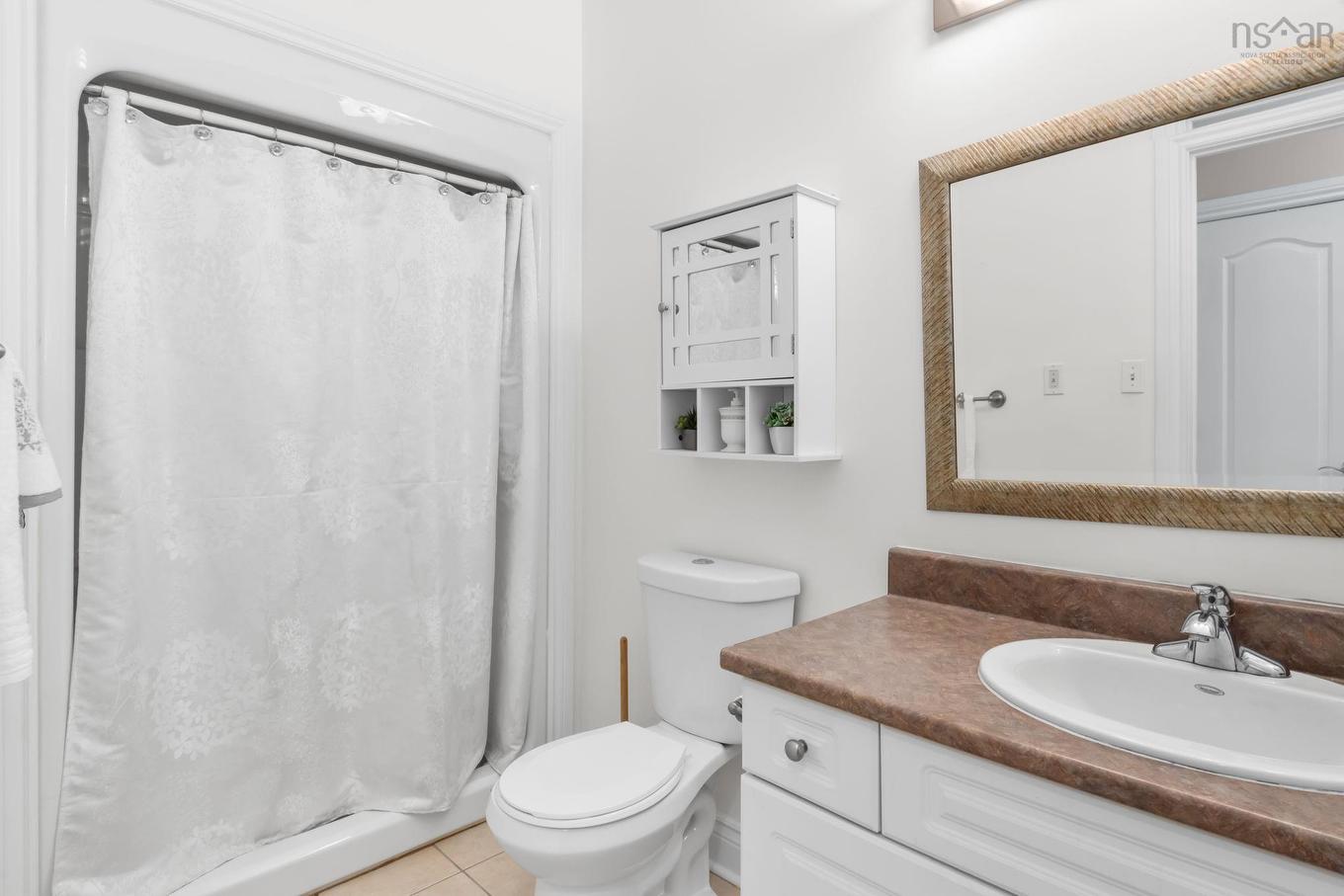 303 94 Bedros Lane, Halifax, NS - Indoor Photo Showing Bathroom