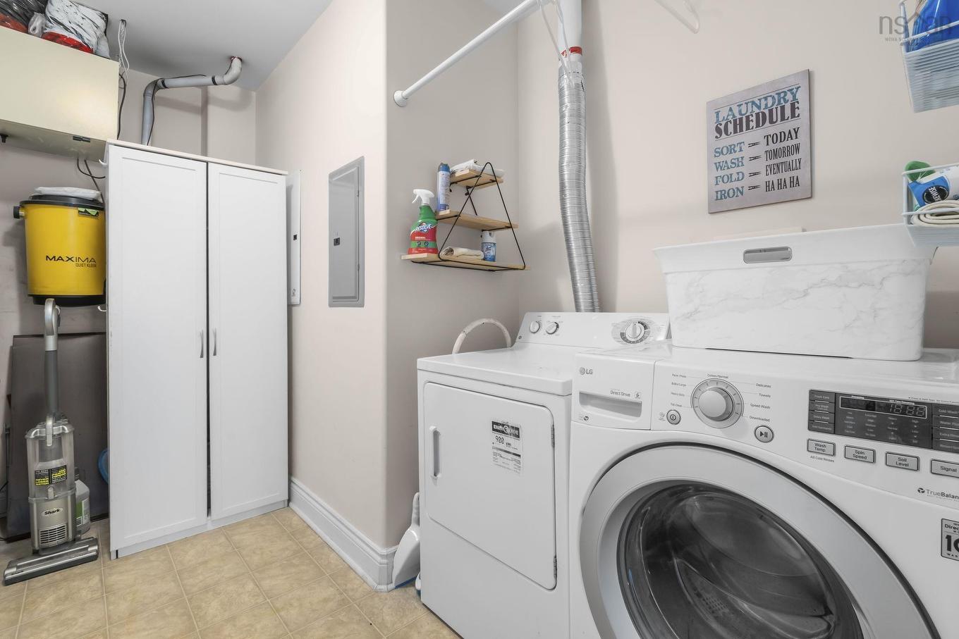 303 94 Bedros Lane, Halifax, NS - Indoor Photo Showing Laundry Room