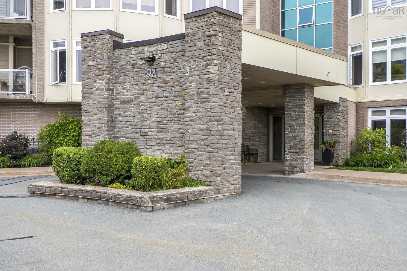 303 94 Bedros Lane, Halifax, NS - Outdoor