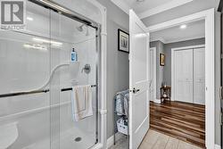 lower level apartment bath -