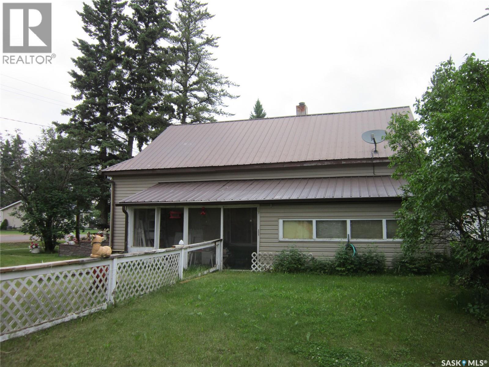 101 1St Street E, Arborfield, SK