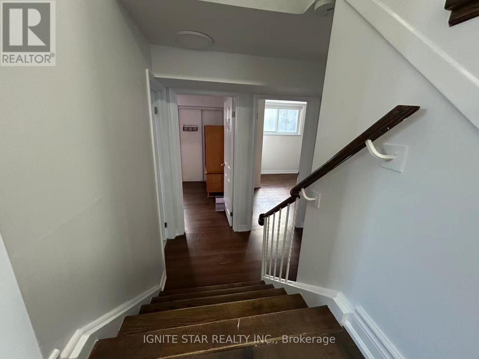 3246 Oakglade Crescent, Mississauga, ON