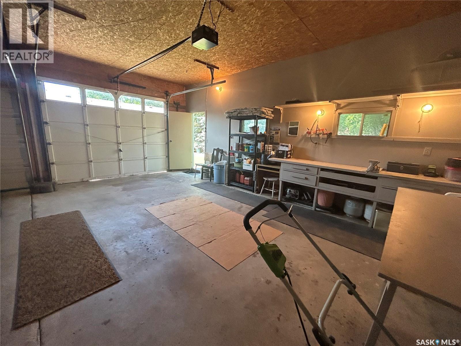 132 Churchill Avenue, Coronach, SK