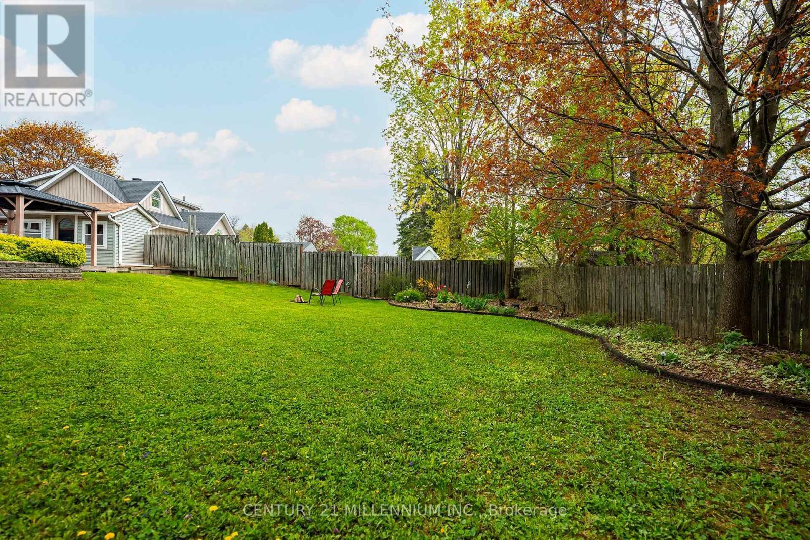 13 Ellen Crescent, Erin, ON