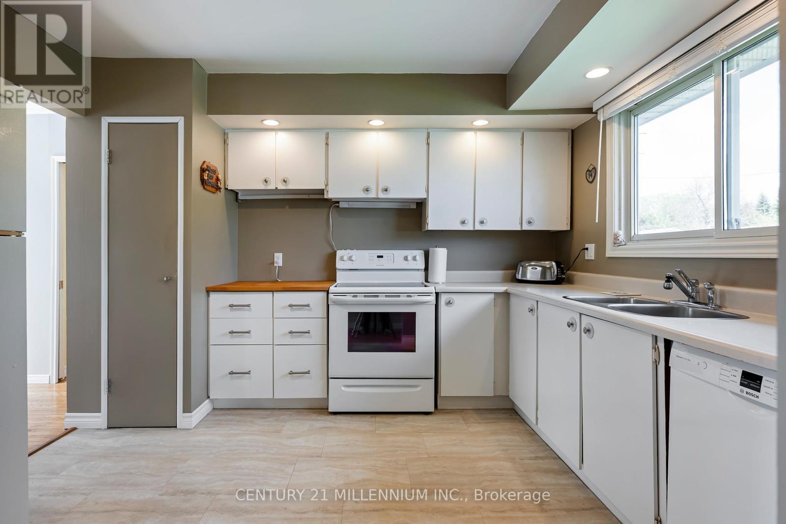 13 Ellen Crescent, Erin, ON