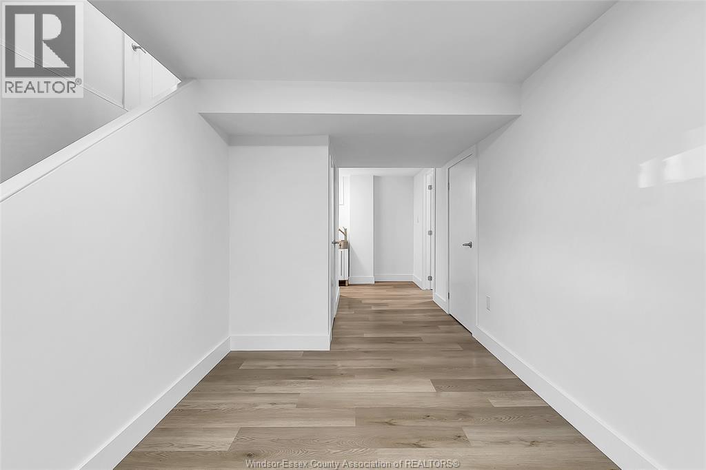 2123 Secord, Windsor, ON - Indoor Photo Showing Other Room