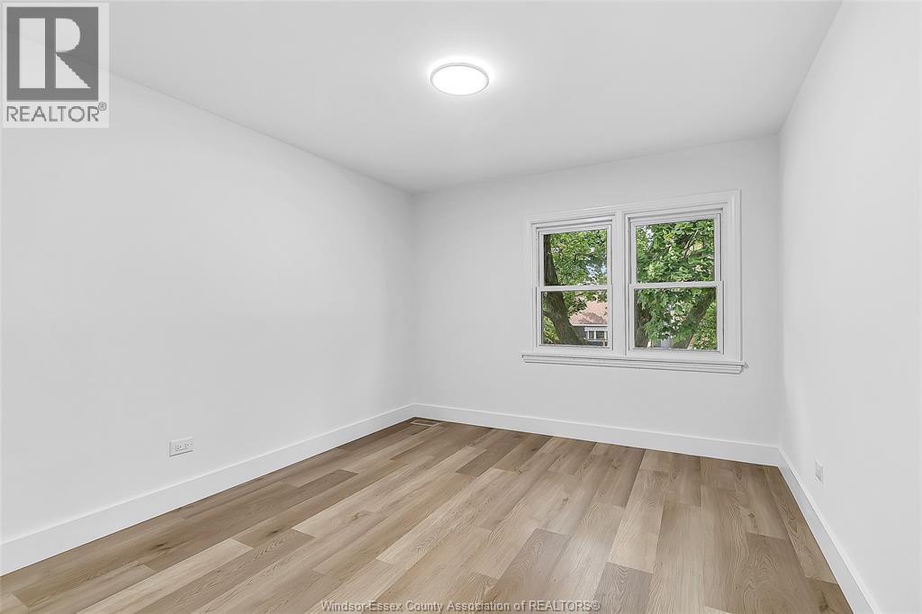 2123 Secord, Windsor, ON - Indoor Photo Showing Other Room