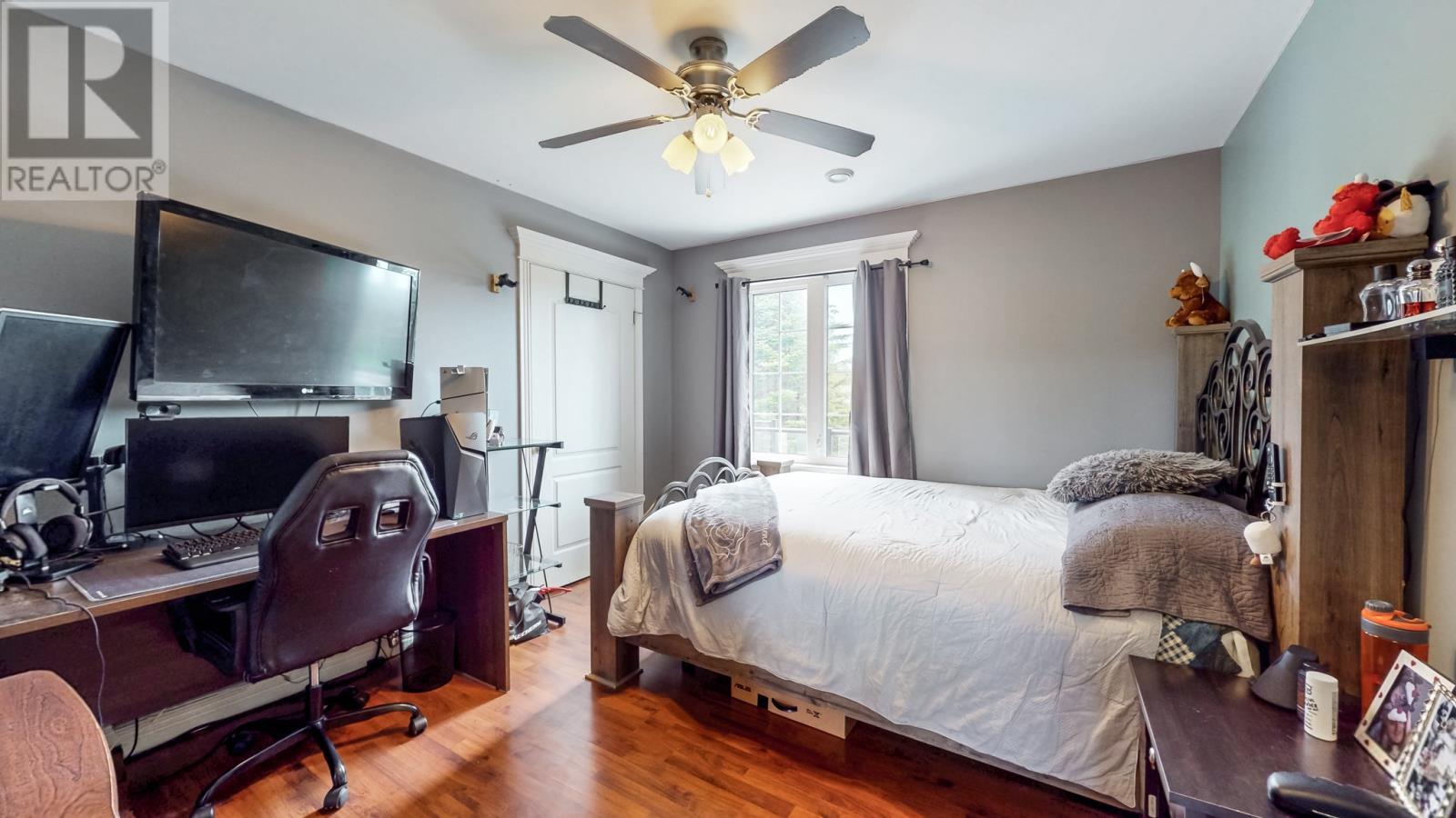 24 Forest River Road, Torbay, NL