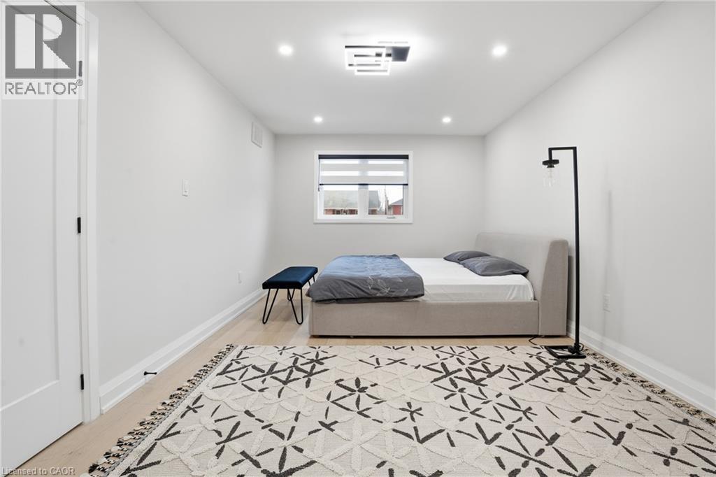 108 Greenshire Drive, Hamilton, ON