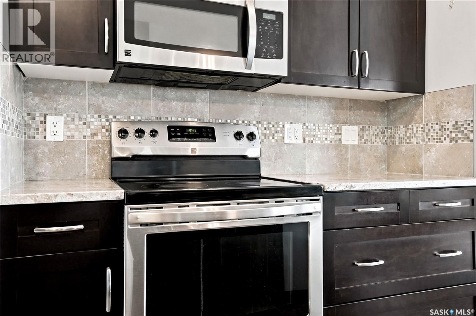 3118 Brock Bay, Regina, SK