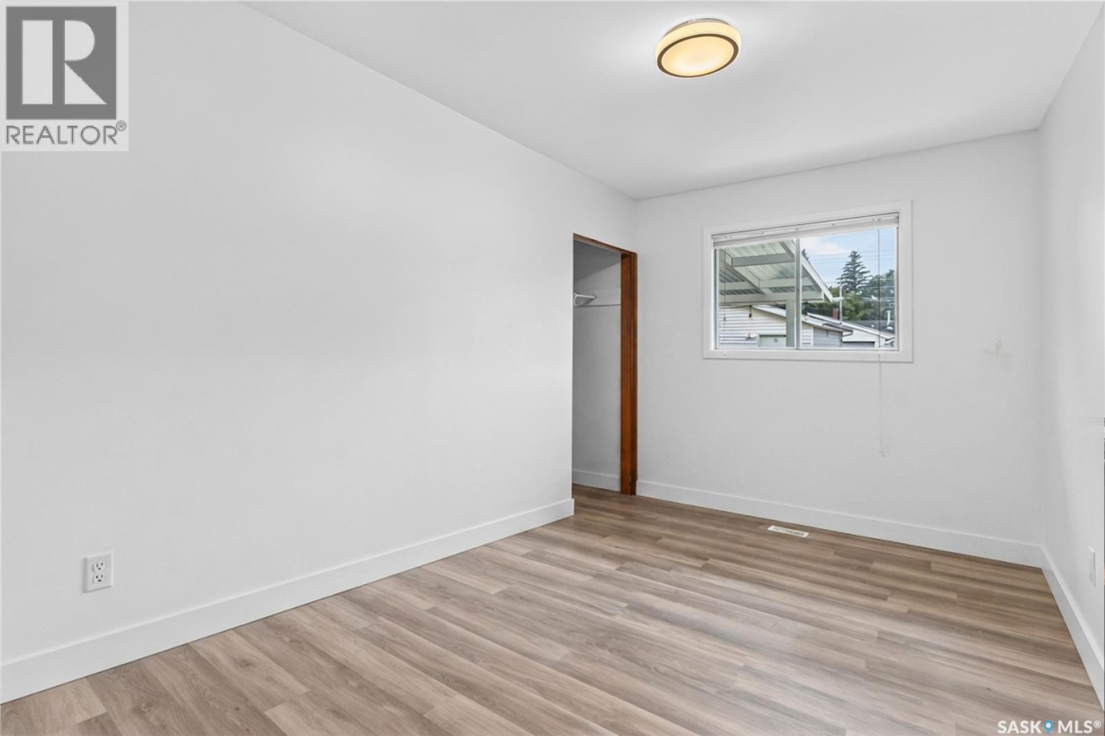 513 W Avenue N, Saskatoon, SK