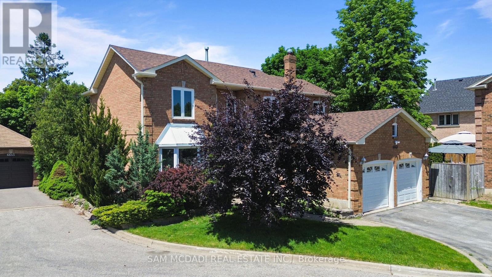 6643 Mockingbird Lane, Mississauga, ON