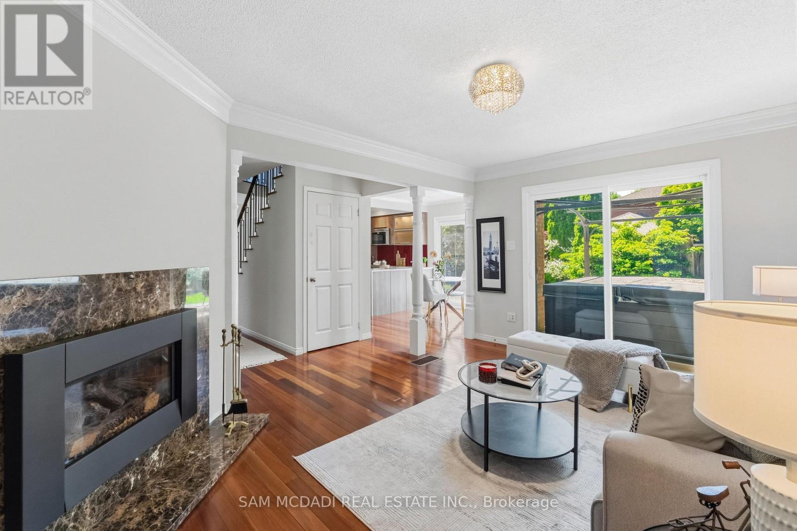 6643 Mockingbird Lane, Mississauga, ON