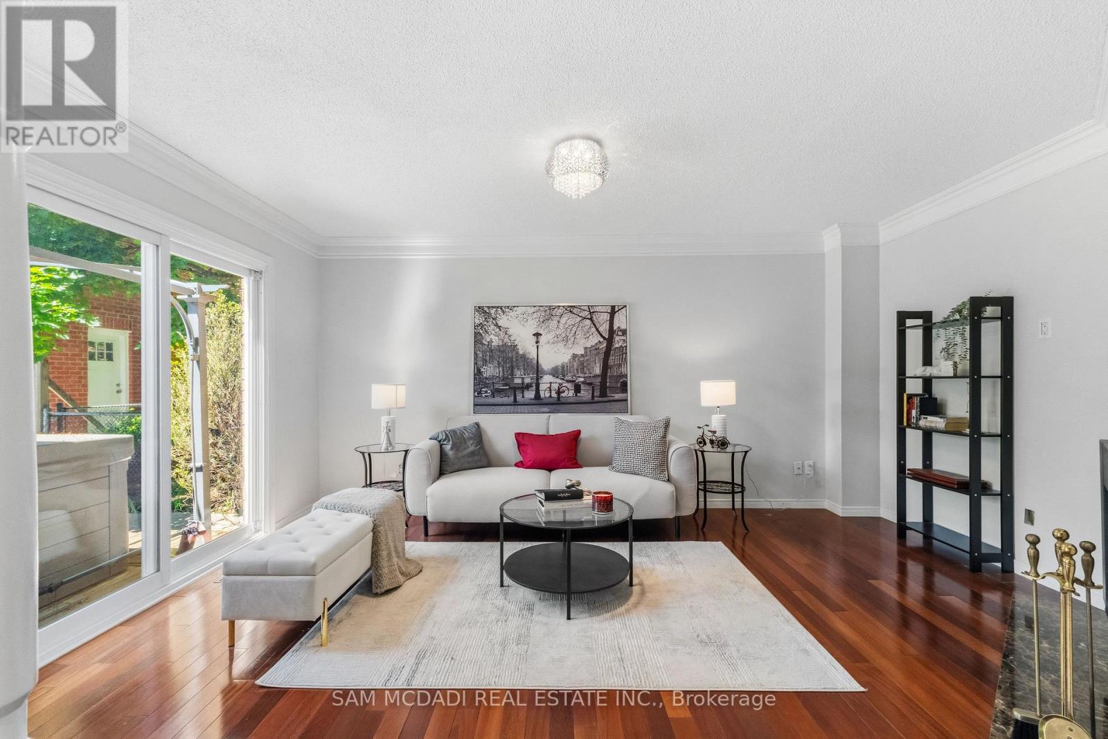 6643 Mockingbird Lane, Mississauga, ON