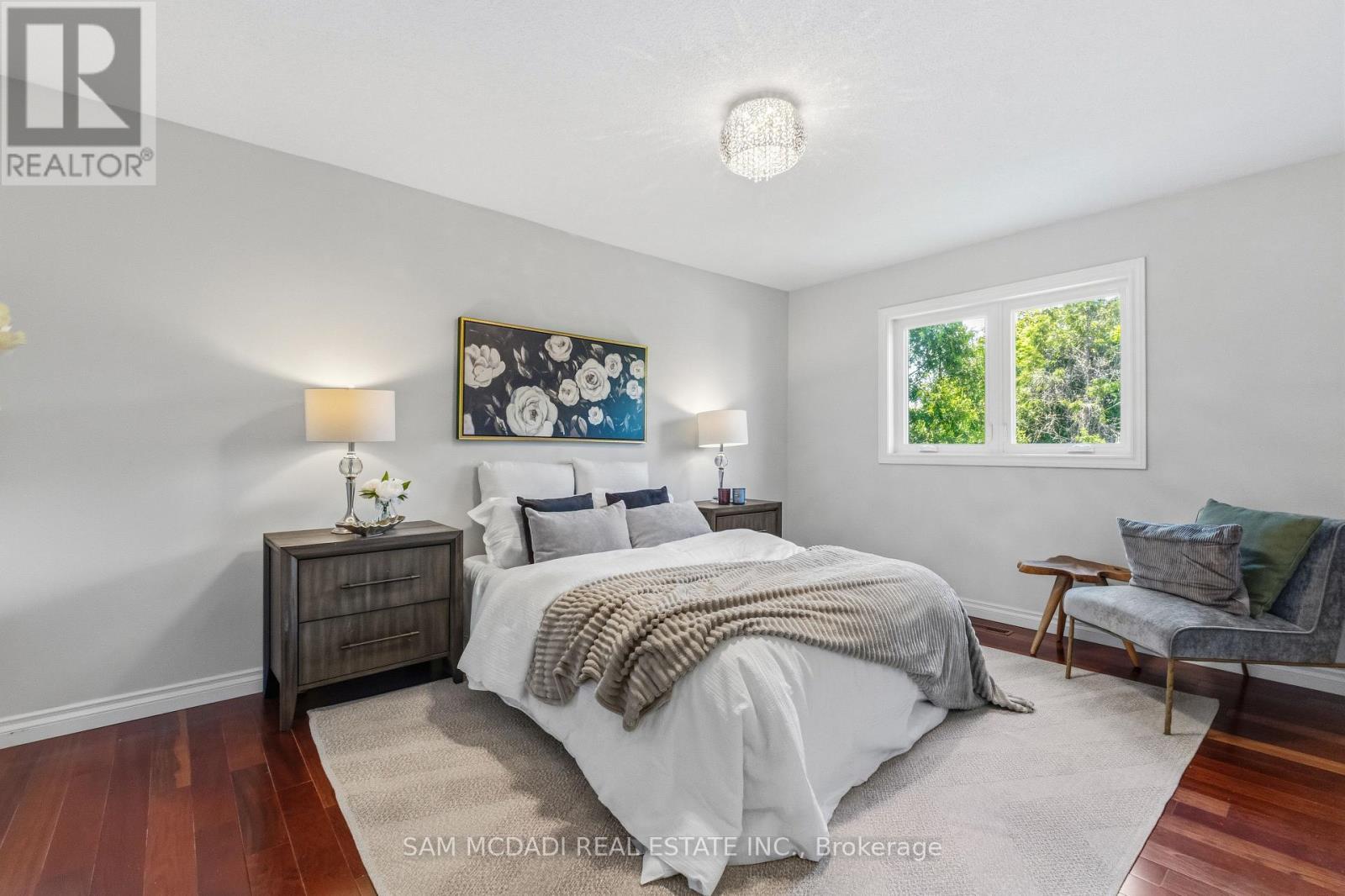 6643 Mockingbird Lane, Mississauga, ON
