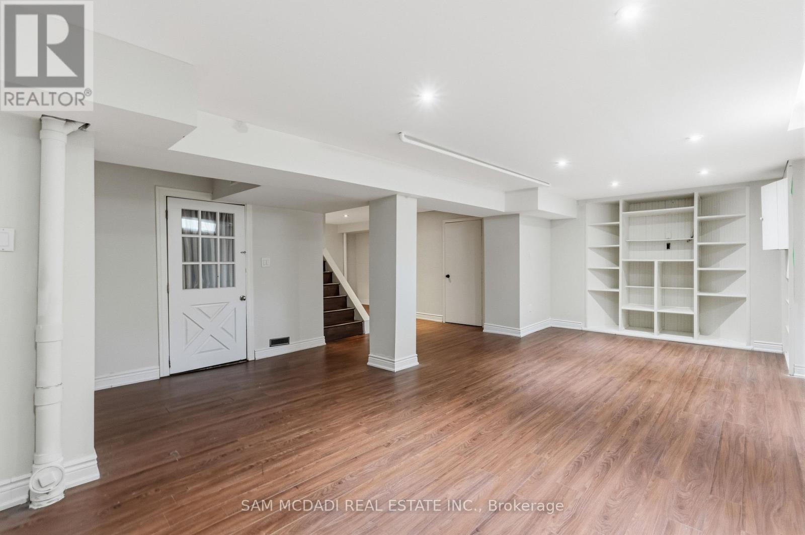 6643 Mockingbird Lane, Mississauga, ON