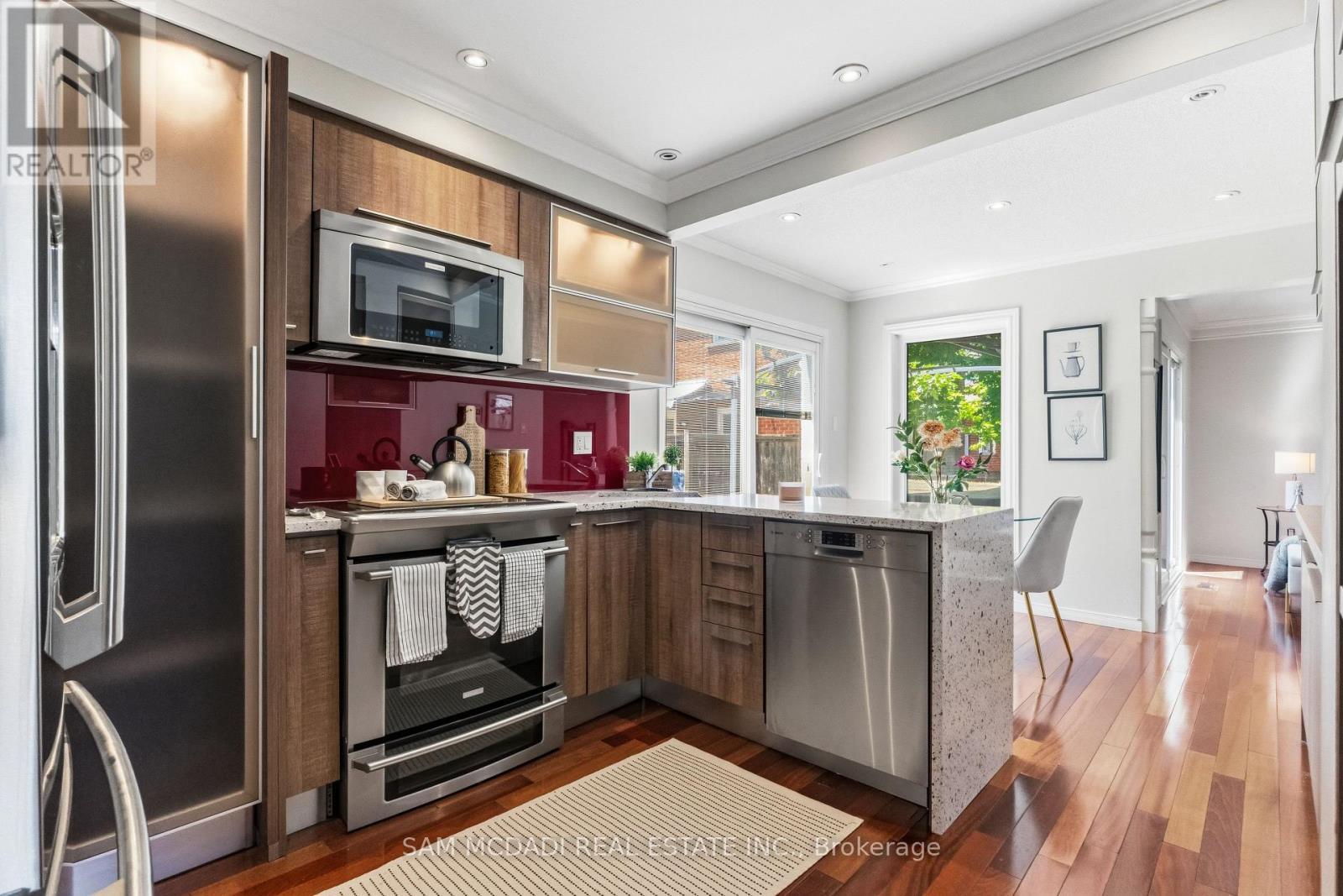 6643 Mockingbird Lane, Mississauga, ON