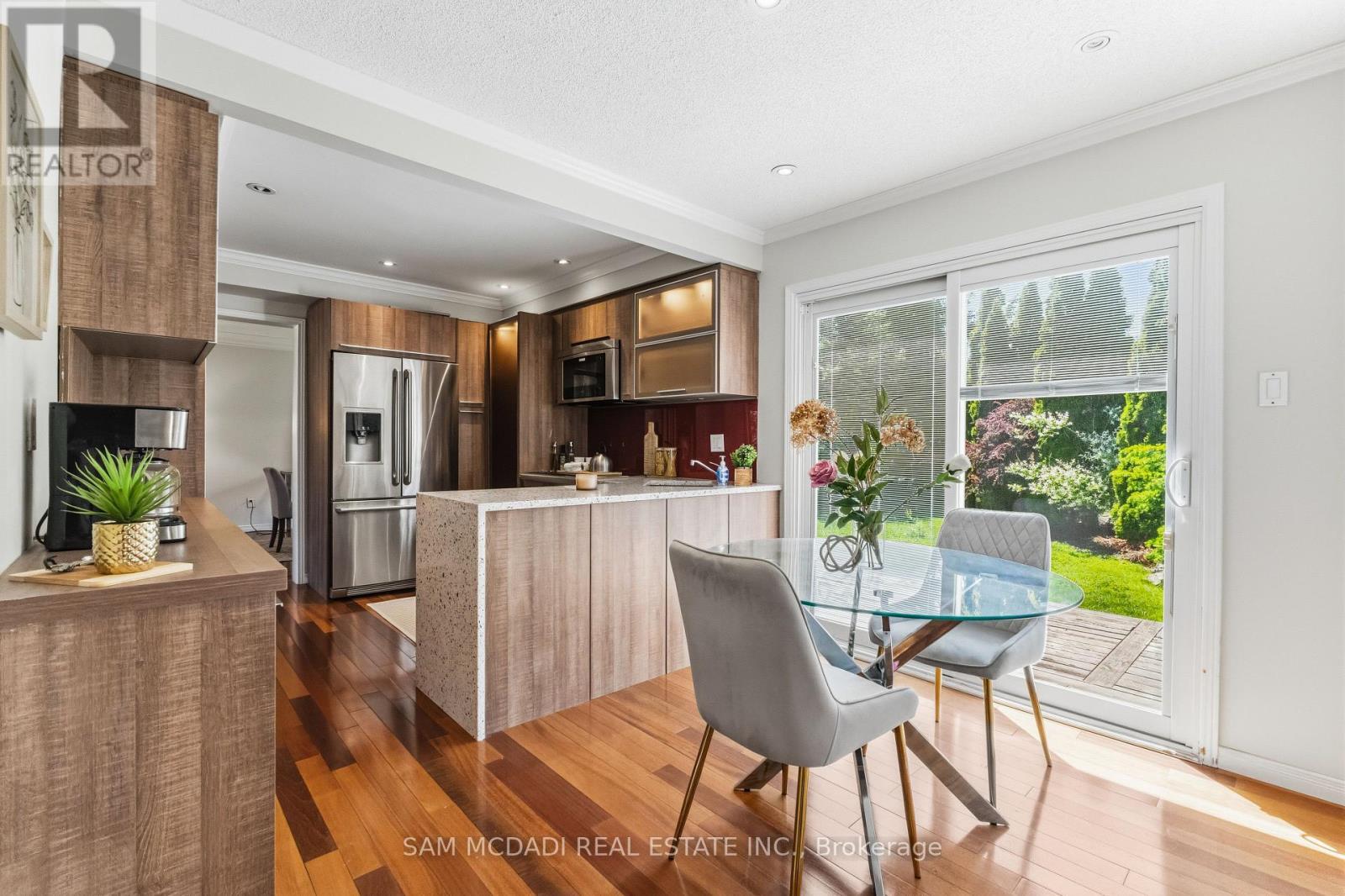 6643 Mockingbird Lane, Mississauga, ON