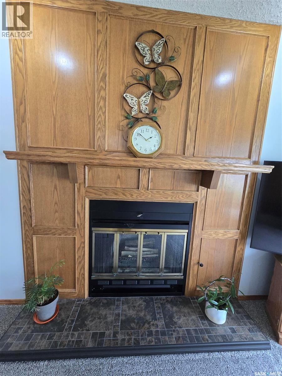 700 Saskatchewan Avenue, Grenfell, SK